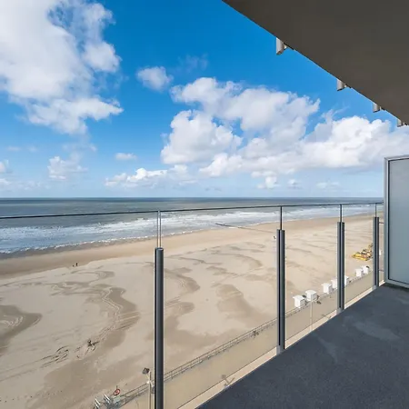 On The 8th Floor With Sea View Middelkerke